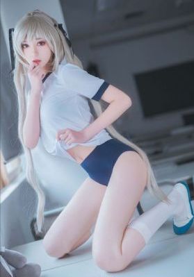 夜半梳头