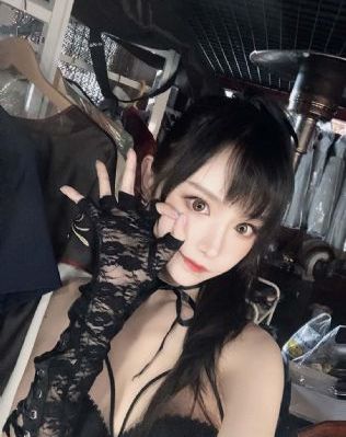 陈宝莲灯草和尚